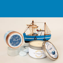 Load image into Gallery viewer, Ocean Scented  soy Candle in silver