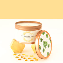 Load image into Gallery viewer, lovely oud soy candle gold