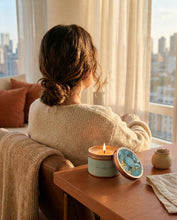 Load image into Gallery viewer, Lady Million scented candle
