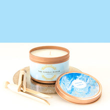 Load image into Gallery viewer, fresh linen gold soy wax candle

